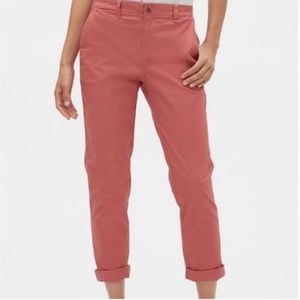 Gap Girlfriend Khaki pants - salmon/coral color (Size 4)